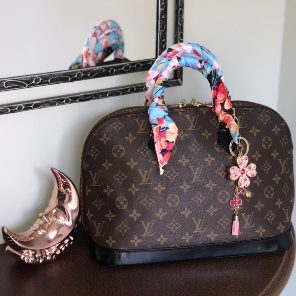Louis Vuitton Handbags - 💯Authentic Louis Vuitton Alma PM
